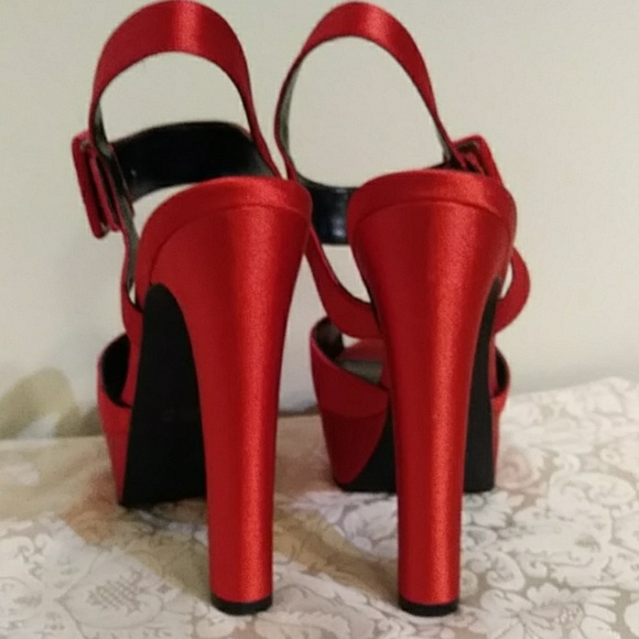 📢SOLD!! NINA NEW YORK PLATFORM HEELS 7M - Picture 4 of 6